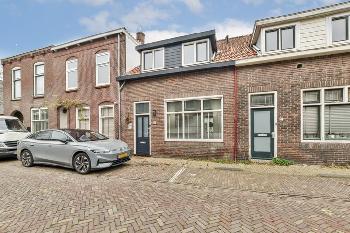 Hoofdstraat 25 in Leiderdorp