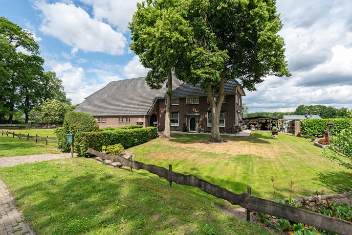 Hoofdstraat 3 in Valthe