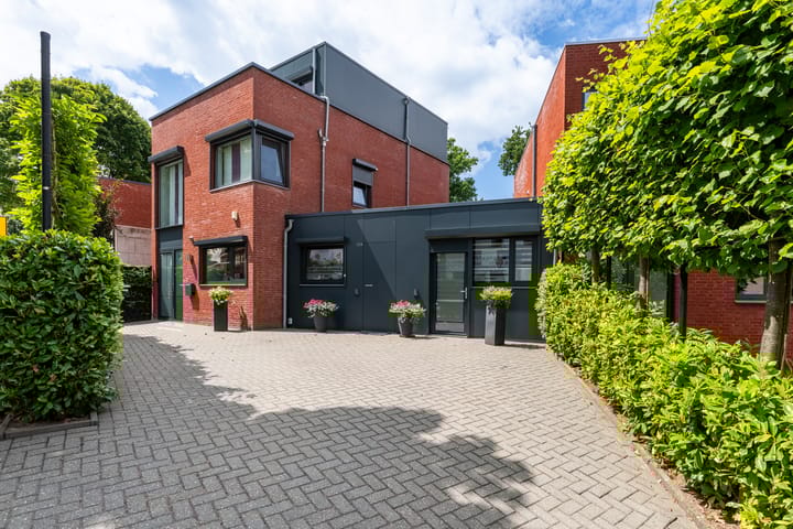 Photo of property Hoofdstraat 334, Landgraaf