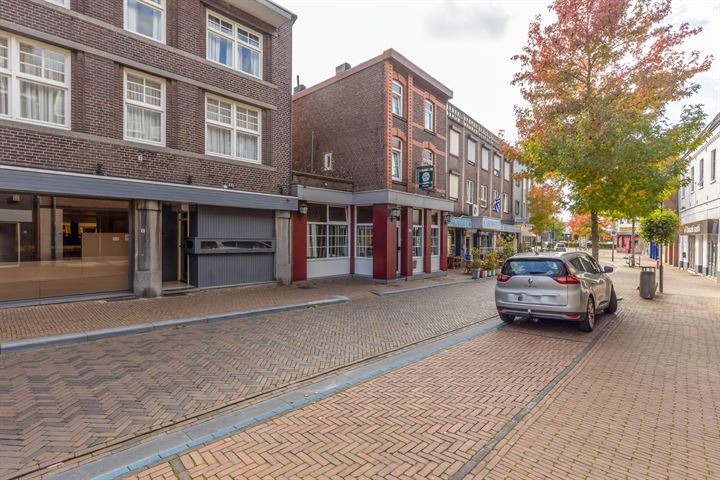 Hoofdstraat 35 in Hoensbroek