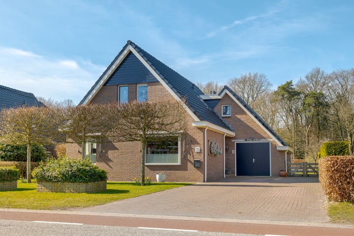 Hoofdstraat 45 in Hooghalen photo