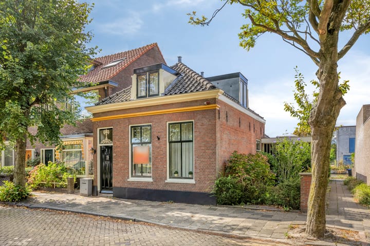Hoofdstraat 62 in Leiderdorp