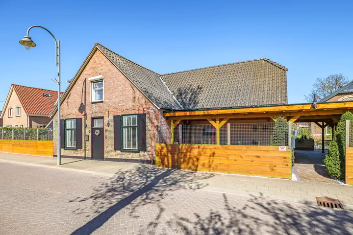 Photo of property Hoofdstraat 69, Andelst
