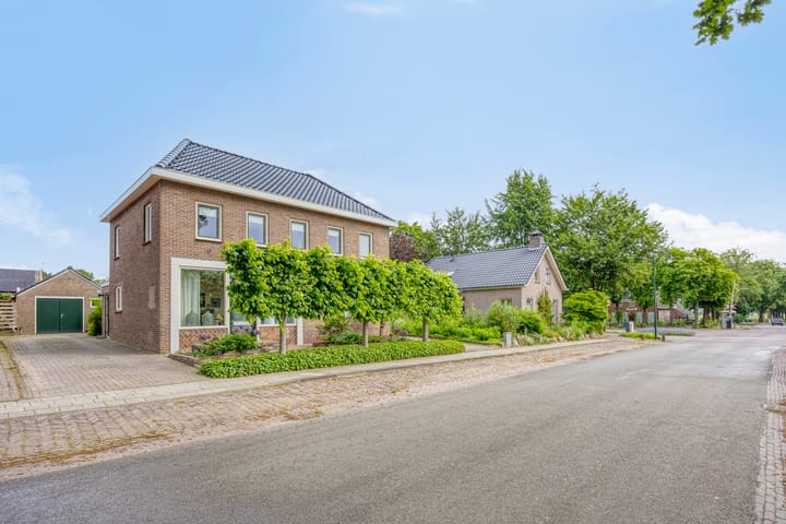 Hoofdstraat 73 in Valthe
