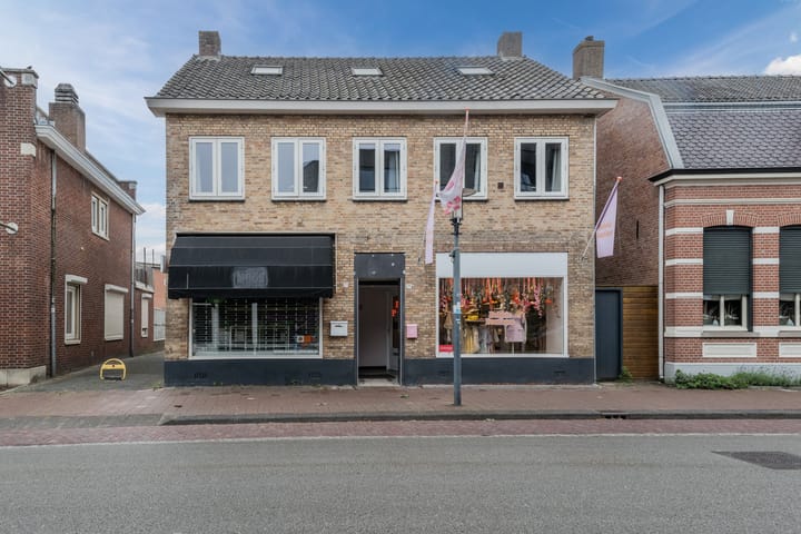 Hoofdstraat 7C in Rijen
