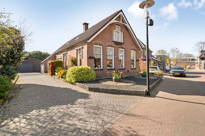 Hoofdstraat 80 in Zuidwolde foto