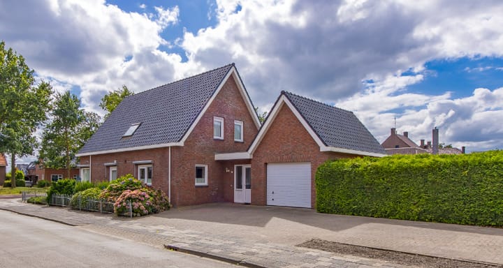Photo of property Hoofdstraat 84, Ter Apel