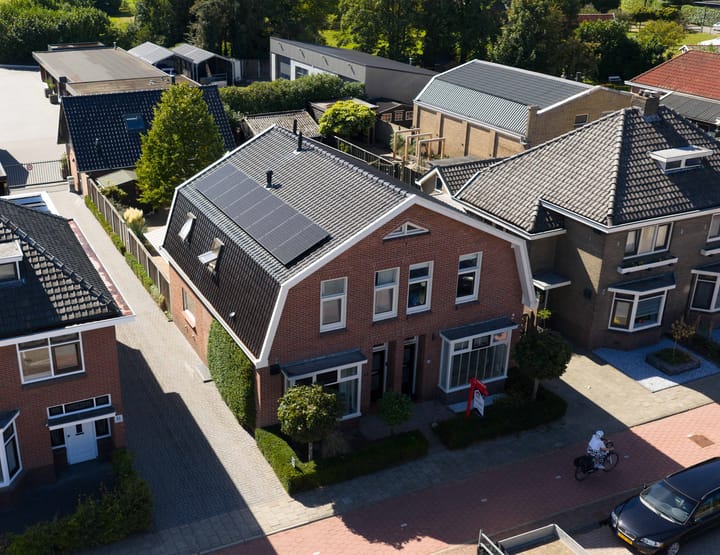 Hoofdstraat 97 in Zenderen