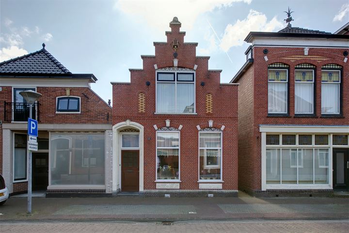 Hoofdstraat-West 41 in Uithuizen