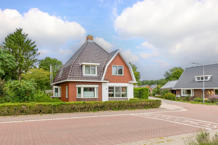 Hoofdweg 100 in Westerlee