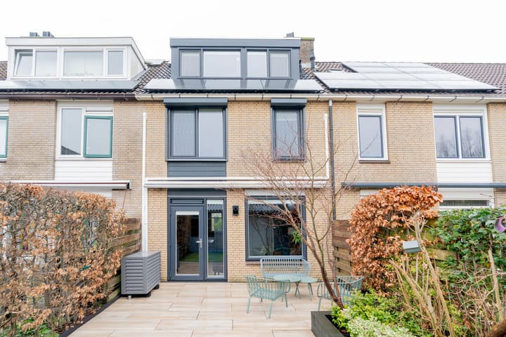 Photo of property Hoofdweg 1101, Nieuw-Vennep