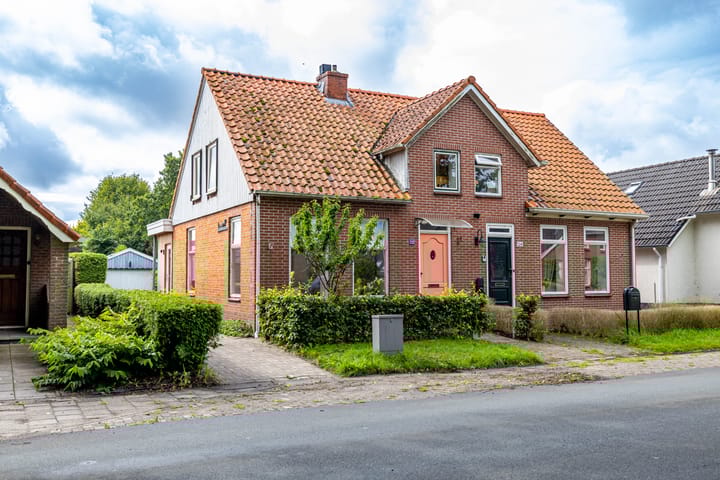 Hoofdweg 122 in Harkstede
