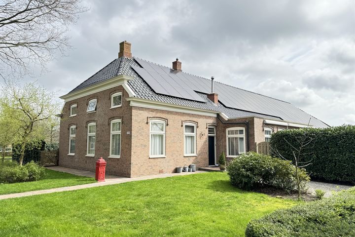Hoofdweg 254 in Slochteren Foto
