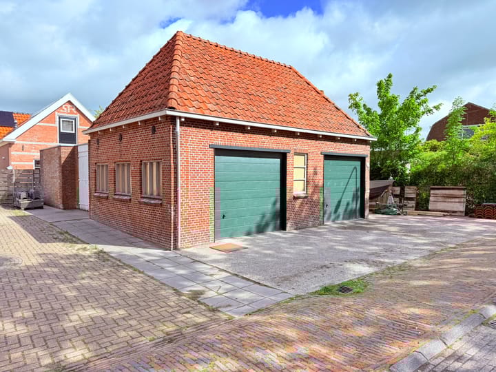 Hoofdweg 34 in Burdaard