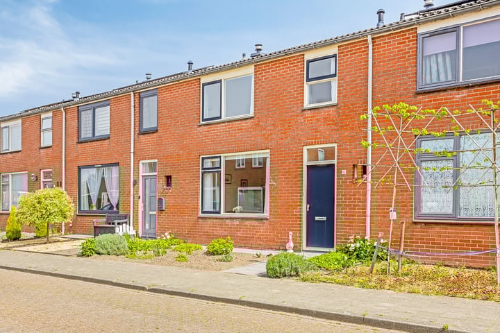 Photo of property Hoofstraat 62, Terhole