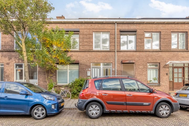 Photo of property Hooftstraat 117B, Dordrecht