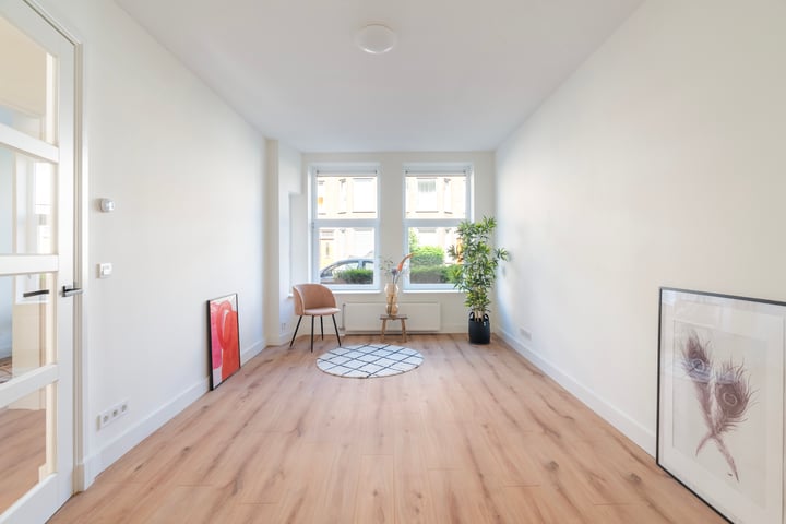 Hoog Buurlostraat 10 in 's-Gravenhage foto