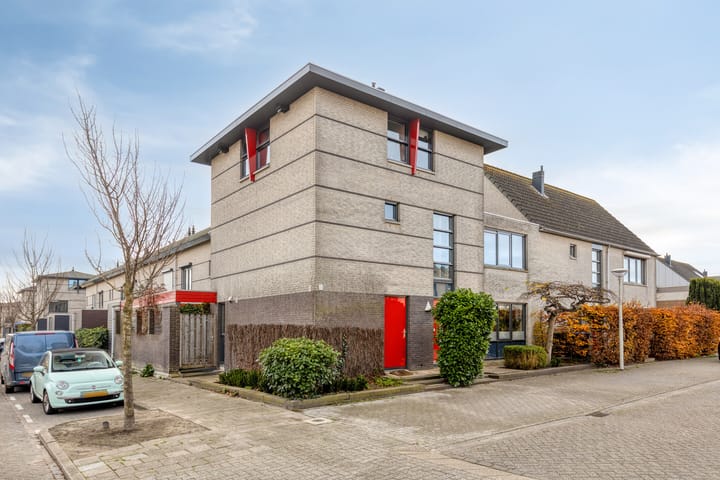 Photo of property Hoogaars 26, Bergen op Zoom