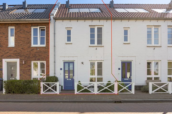 Photo of property Hoogeboomstraat 5, Eemnes