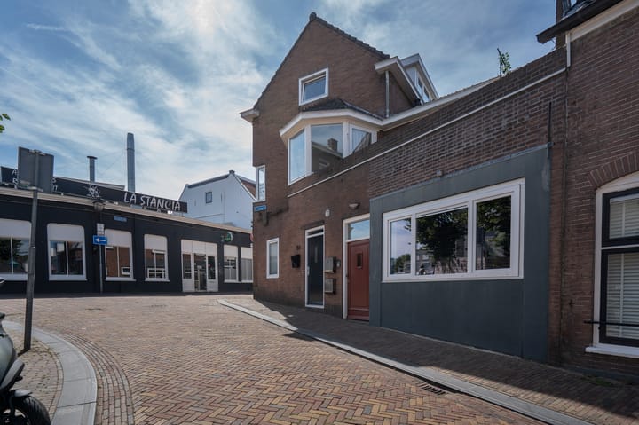 Hoogenhoek 1a in Leerdam