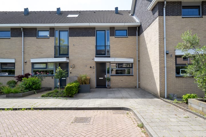 Hoogland 21 in Vriezenveen