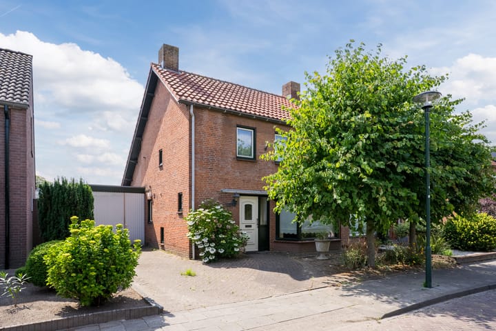 Hoogstraat 120 in Goirle Foto