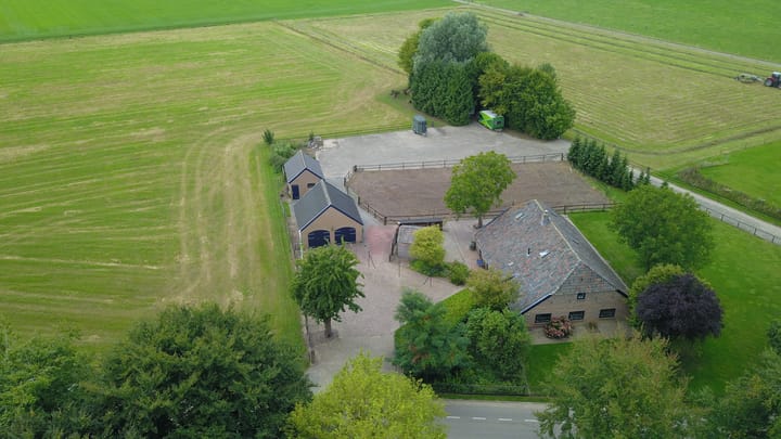 Photo of property Hoogstraat 14, Toldijk