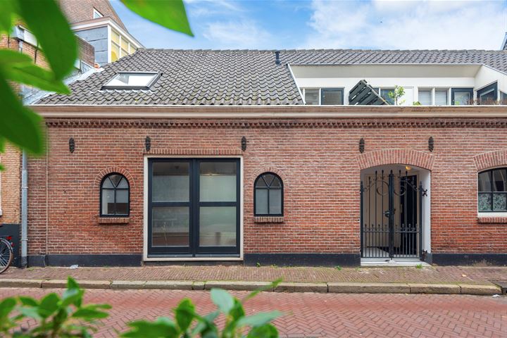 Hoogstraat 1B in Haarlem