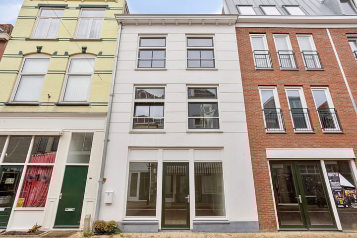 Hoogstraat 206C in Vlaardingen