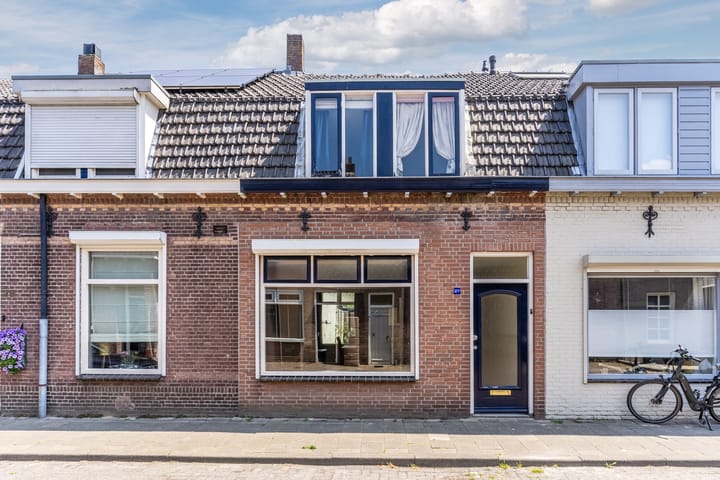 Hoogstraat 27 in Goirle Foto