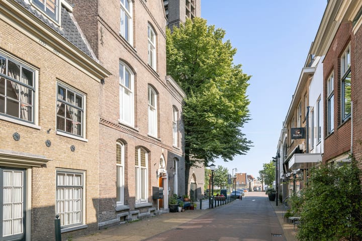 Photo of property Hoogstraat 30A, Vlaardingen