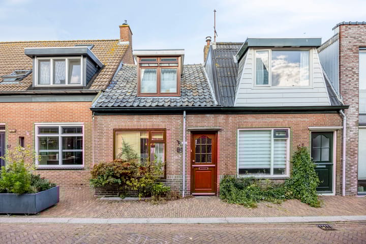 Hoogstraat 89 in Den Helder photo