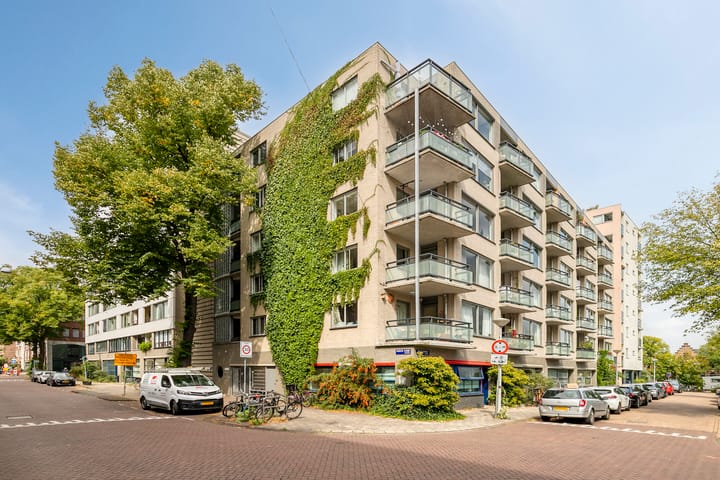 Hoogte Kadijk 233 in Amsterdam photo