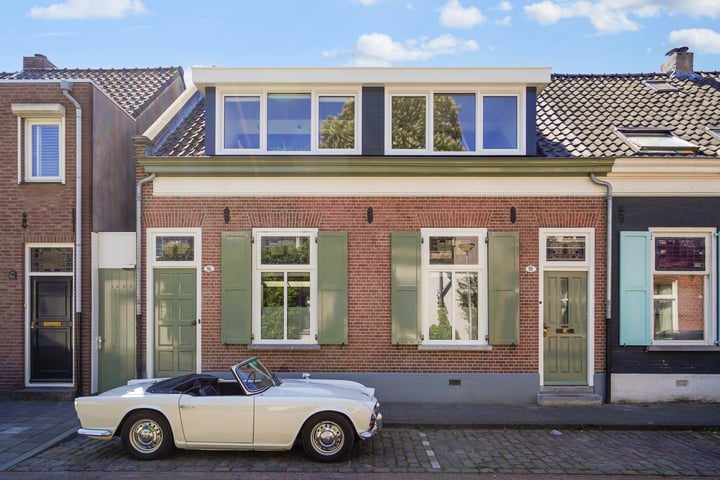 Hoogvensestraat 98 in Tilburg
