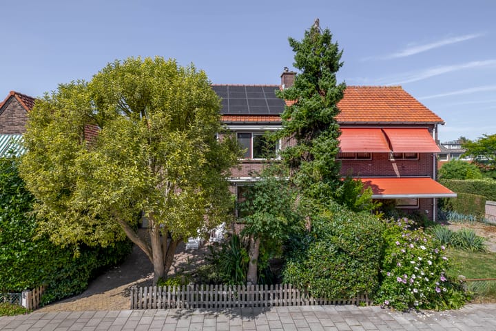 Hoogwerfsingel 23 in Spijkenisse
