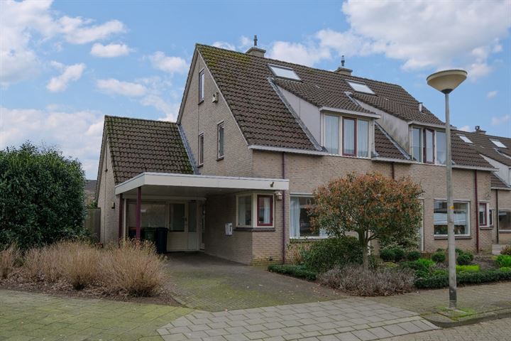 Hooiland 89 in Wierden