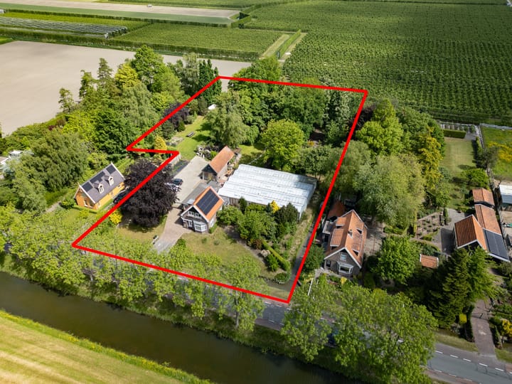 Hoornseweg 31 in Wognum foto