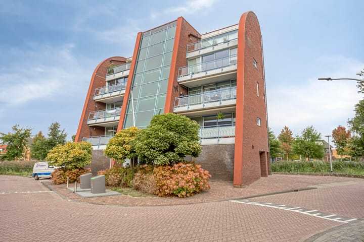 Photo of property Hopklaver 40, Hendrik-Ido-Ambacht