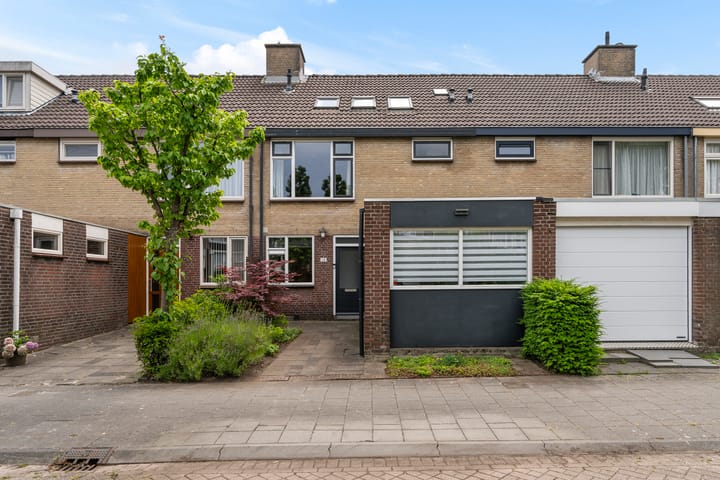 Hordaland 18 in Capelle aan den IJssel