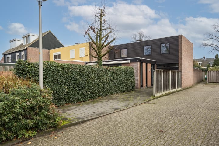 Photo of property Horstlindelaan 7, Enschede