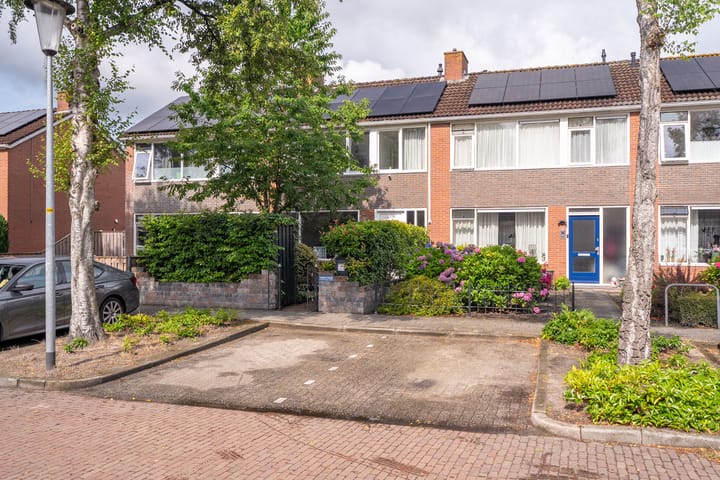 Houtduifstraat 11 in Veendam