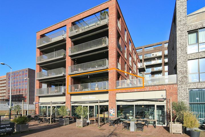 Photo of property Houthavenweg 213, Amsterdam