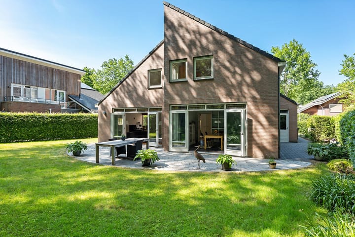 Houtlaan 6 in Assen
