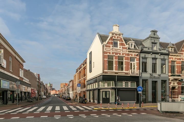 Houtplein 12 in Haarlem