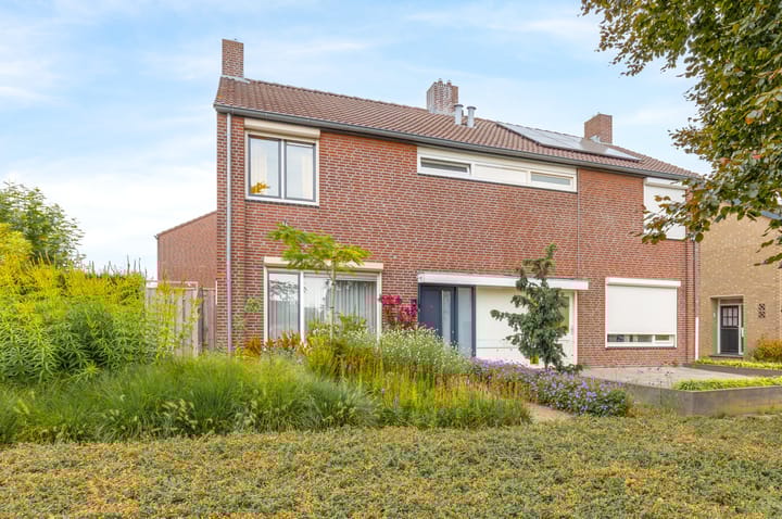 Houtstraat 1 in Grevenbicht