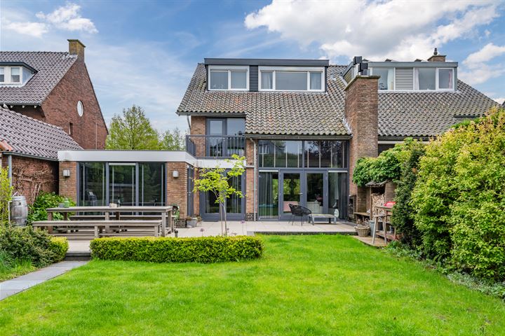 Houtvaartkade 28a in Aerdenhout