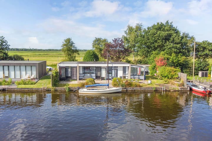 Photo of property Houtvaartweg 15, Boornzwaag