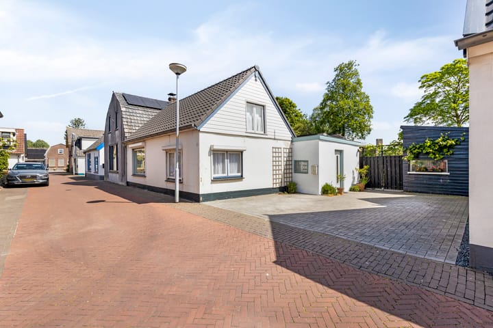 Hovendsestraat 9 in Brakel