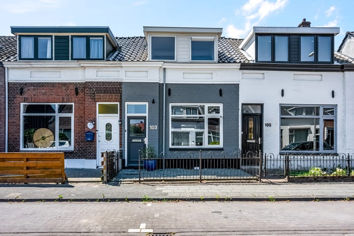 Hoveniersweg 103 in Tiel foto