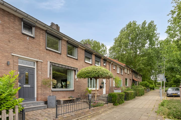 Hugo de Grootstraat 12 in Arnhem